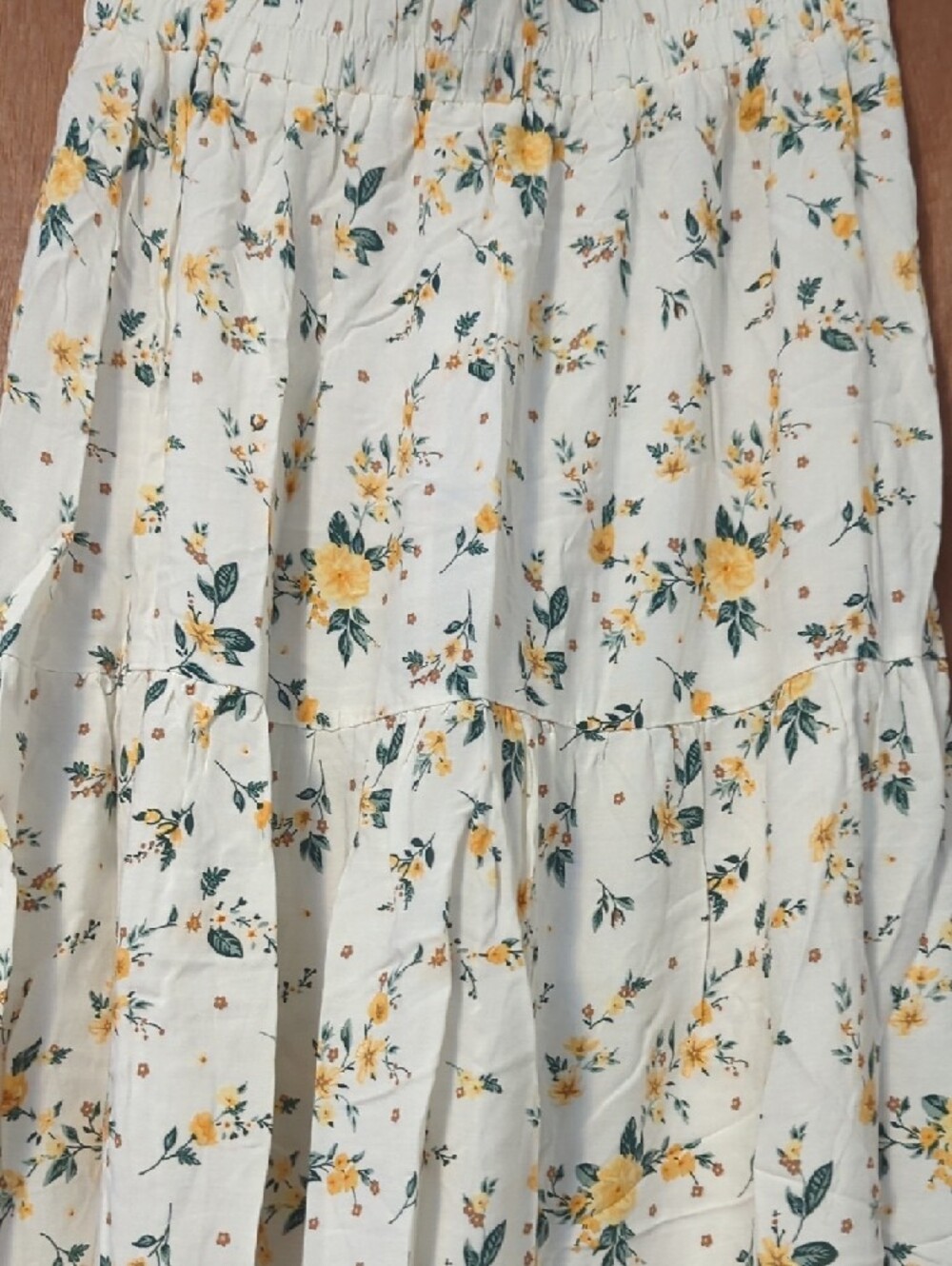 shosho Cream Maxi Skirt with Yellow Floral Print - Picture 8 of 16